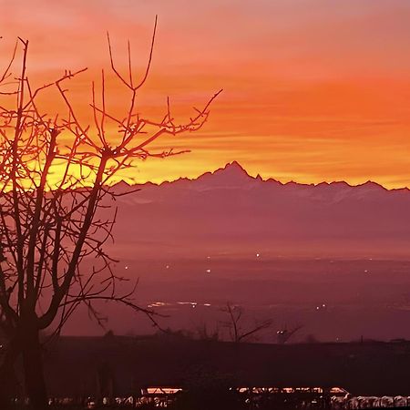 Вилла Just Langhe Casa Barolo Новелло Экстерьер фото