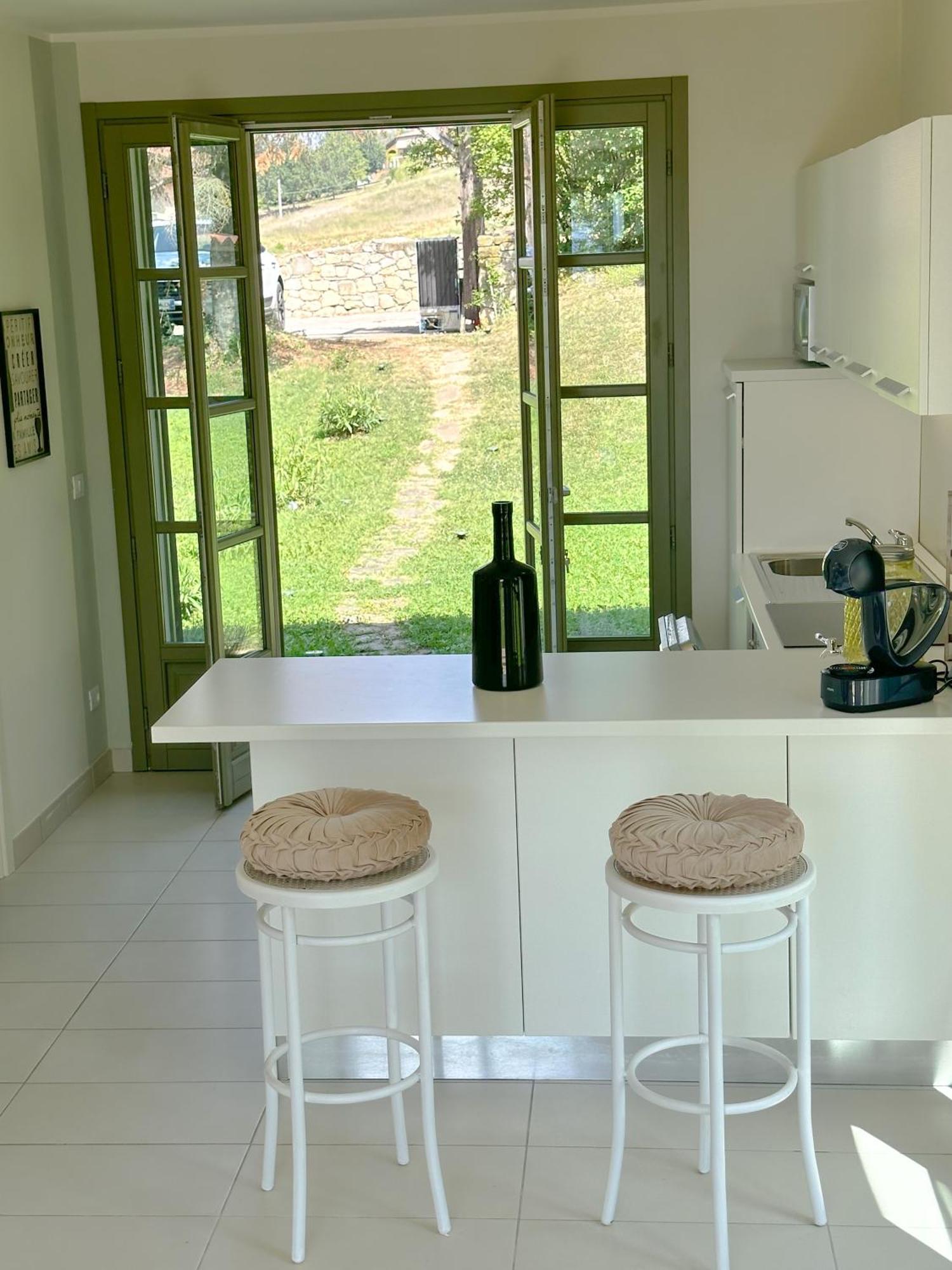 Вилла Just Langhe Casa Barolo Новелло Экстерьер фото