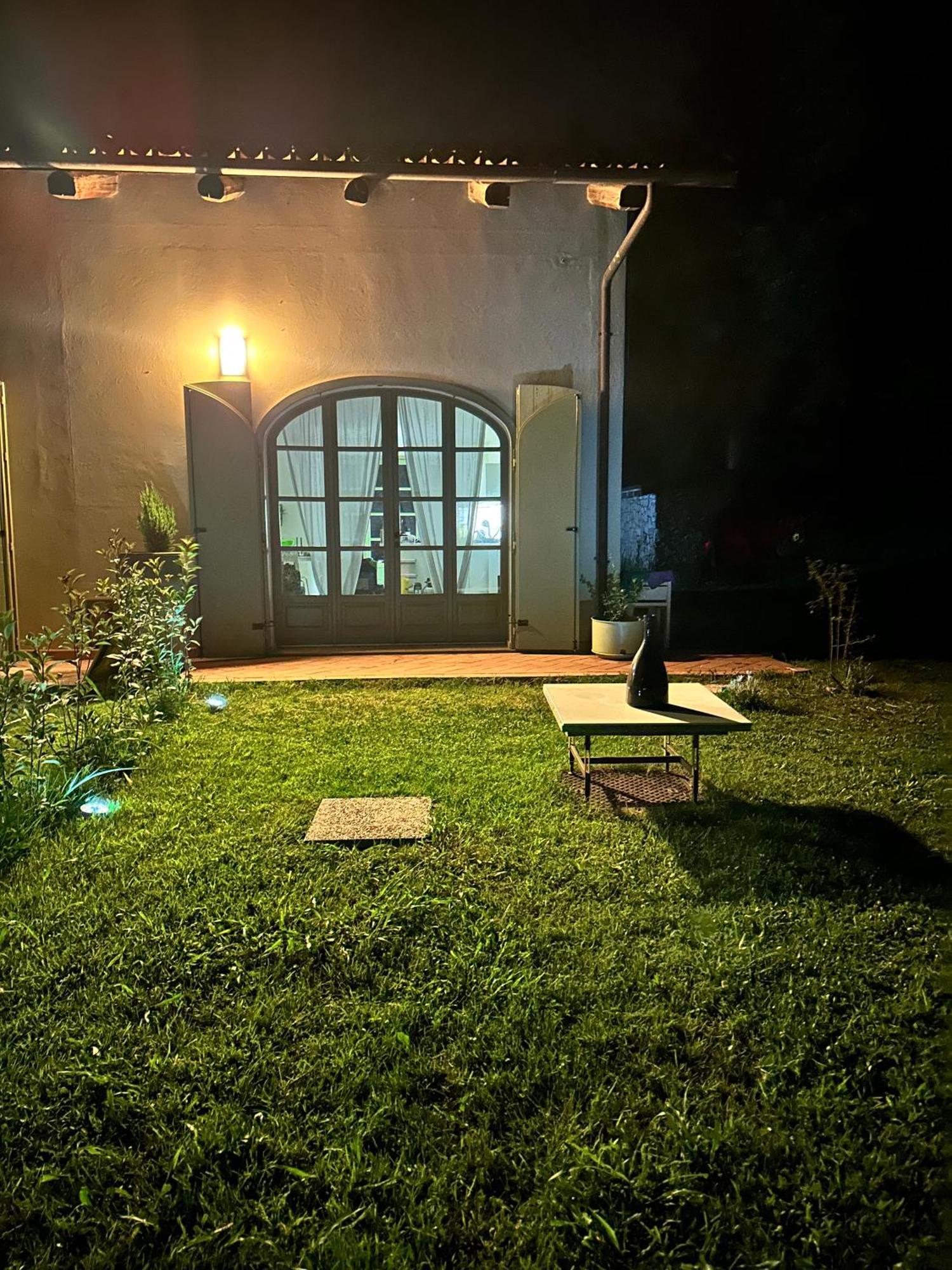 Вилла Just Langhe Casa Barolo Новелло Экстерьер фото